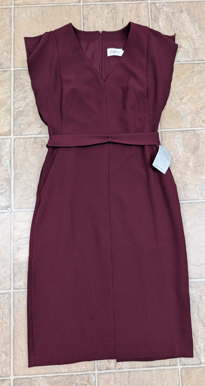 NWOT Eliza J sz 4 Sheath Dress burgundy short sleeve v-neck + belt 2681